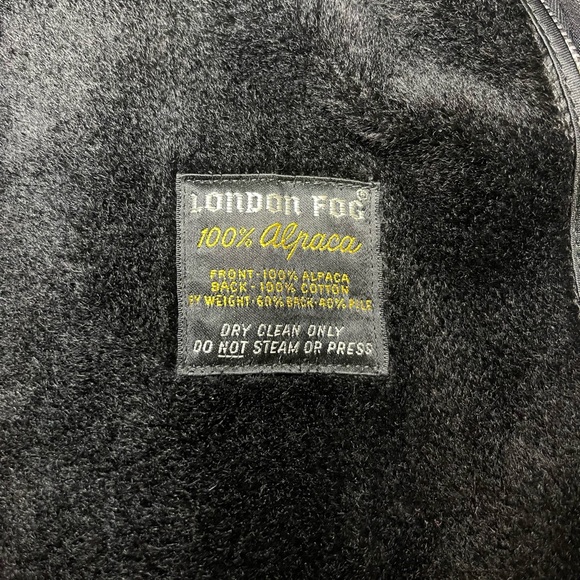 London Fog Trench Coat, with 100% Alpaca - Picture 7 of 11